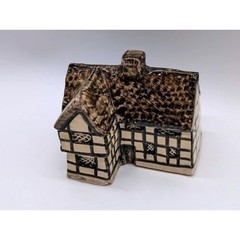 Tey Pottery 36 Hall House 3″ Countryside Collection Britain in Miniature England