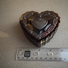 1876 Cape Cod Collection Avon Ruby Red Glass Heart Trinket Box