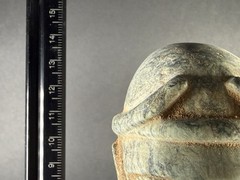 STUNNING ANCIENT N-EASTERN STONE STATUE FRAGMENT DEPICTING KING / RULER C 2500BC