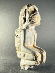RARE ANCIENT PRE COLUMBIAN STONE CARVED TAINO BEHIQUE CROUCHED POSITION C 900AD