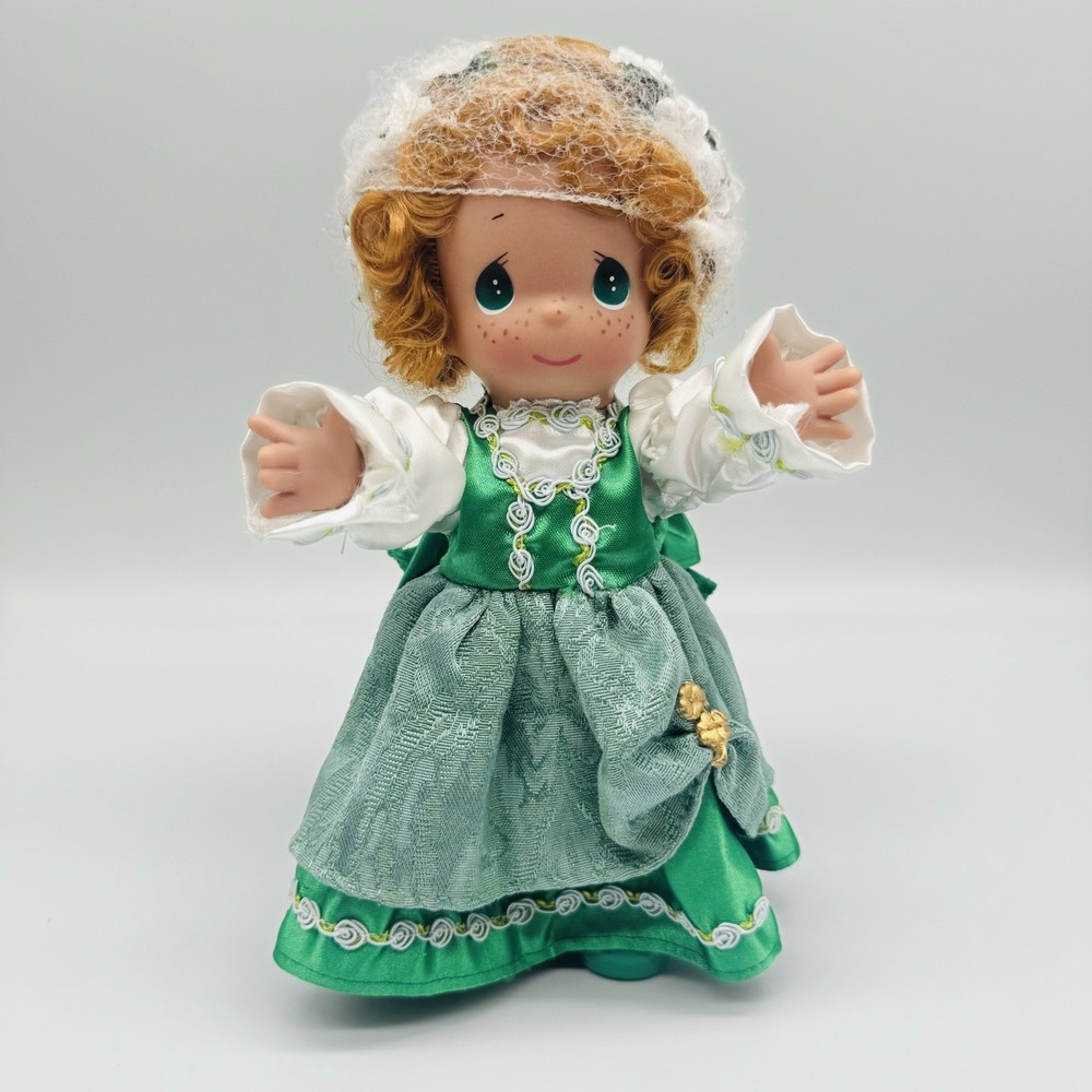 PRECIOUS MOMENTS Vinyl Doll IRELAND Irish Traditional Green White Dress