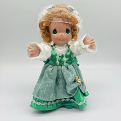 PRECIOUS MOMENTS Vinyl Doll IRELAND Irish Traditional Green White Dress