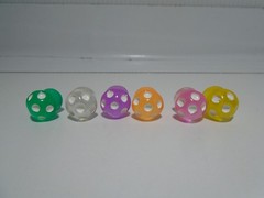 VINTAGE SET OF 6 MICRO MINIATURE GLASS MUSHROOMS .5″ FIGURES UNBRANDED (MF1478)