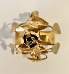 Hollywood Regency Tole Gilt Florentine Gold Roses Thingmajig Coso Made in Italy
