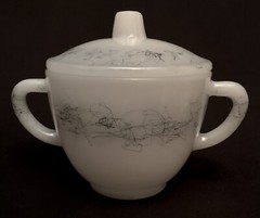 Vintage MCM Avon Sugar Bowl Club Federal Glass with Lid