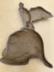 VINTAGE WW1 1870 IMPERIAL PRUSSIAN HELMET CAST METAL WALL HANGING SEXTON 1968