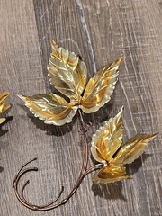 Vintage Home Interiors Gold Metal 2 Oak Leaves Metal Wall Art Decor HOMCO