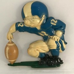 3 Vintage 1976 Homco Cast Aluminum Football Players Wall Decor Hangers On Back