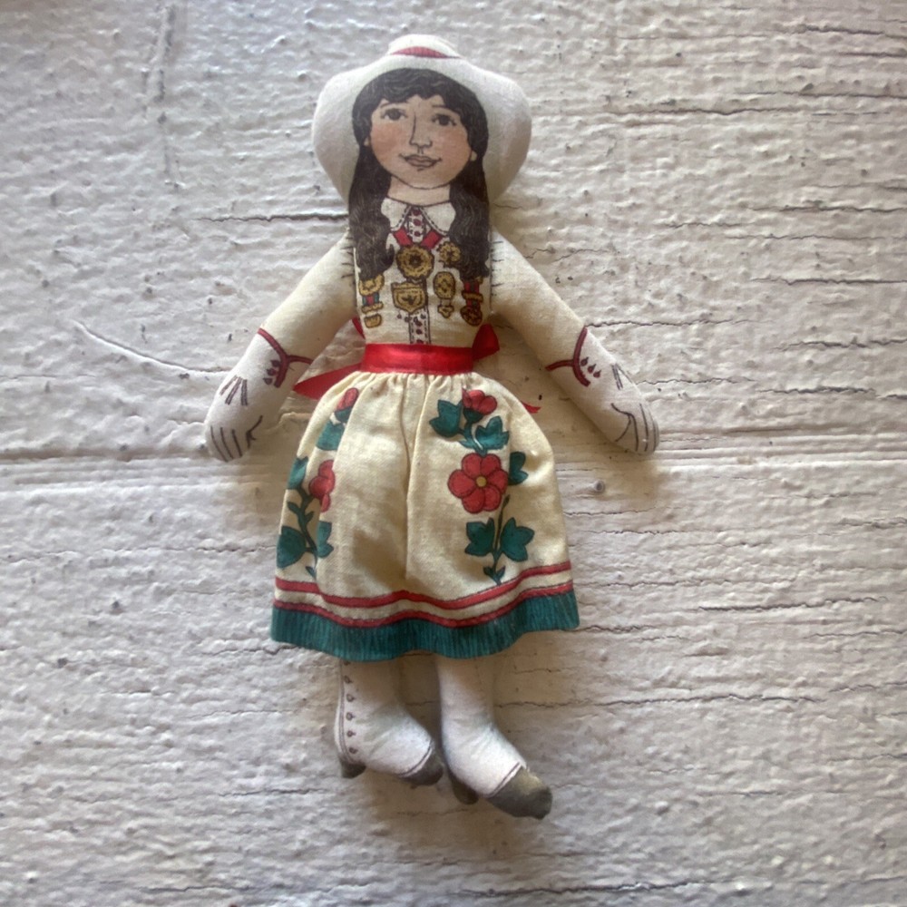 1979 Hallmark Famous Americans Annie Oakley Soft Collectible Doll Vintage