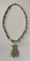 Vtg Carved Jade Double Fish Pendant Necklace Beads Boho Pisces Koi Carp