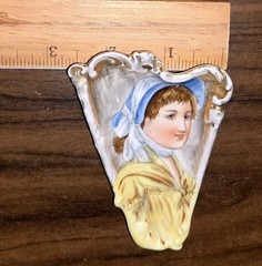 ANTIQUE Portrait TRINKET PIN DISH Hand Painted Gilt Porcelain UNIQUE
