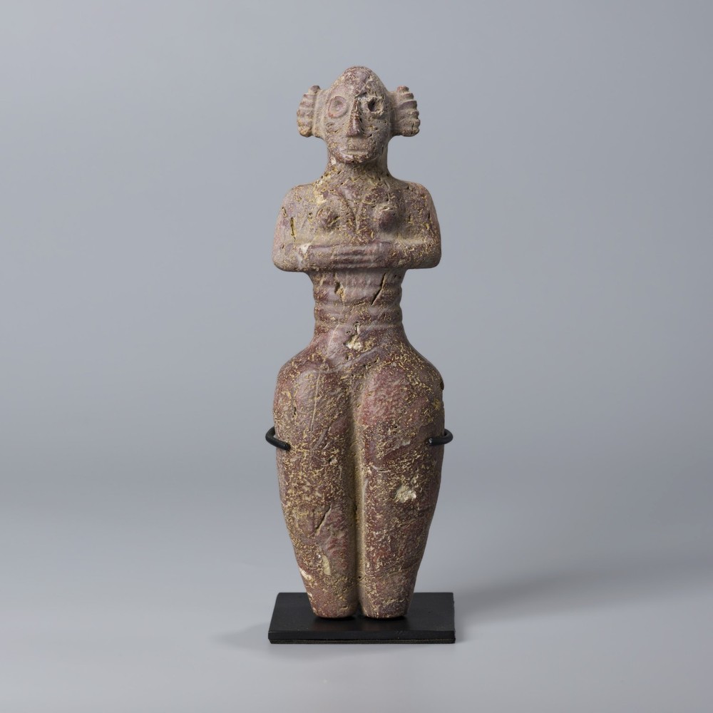 Bronze Age Near Eastern Jasper-Type Stone Steatopygous Female Idol