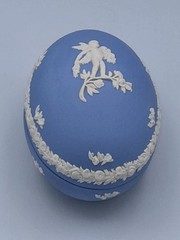 Wedgewood Blue Jasperware Egg Trinket Box Cherub With Floral Garland
