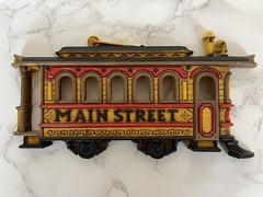 Lot of 2 1975 Homco Wall Hangers 7362 Trolley Car 7363 Train Locomotive Engine