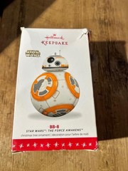 Hallmark Keepsake Ornament 2016 BB-8 Star Wars The Force Awakens orange White