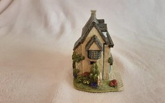 Lilliput Lane Ye Olde Pork Pie Shoppe – Boxed and Deeds