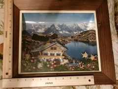 MOUNTAIN LIVING FAMILY BOX FRAME VINTAGE HANDMADE SOLD AS IS