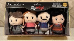 (New) Hallmark itty bittys Friends 1980s “All the Thanksgivings” Plush, Set of 4