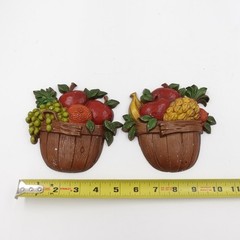 1978 Sexton Fruit Basket Wall Art Painted Cast Metal 1199 53 Vintage Kitsch