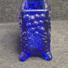 Vtg Boyd Glass Cobalt Blue Footed Playing Card/Cigarette Holder Green Glow