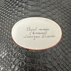 French Limoges Classic Oval Trinket Box Peint Main Hand Painted 4 Leaf Clover