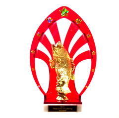 FISH STANDING BASS RED SHELL FISHING TROPHY