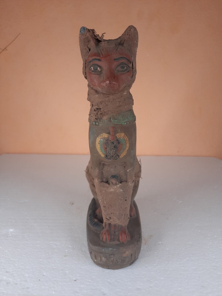RARE ANCIENT EGYPTIAN ANTIQUITIES Egyptian Mummy Bastet Statue Cat Figure