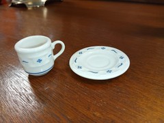 Longaberger Collector’s Club Miniature Tea Set With 27 Pieces