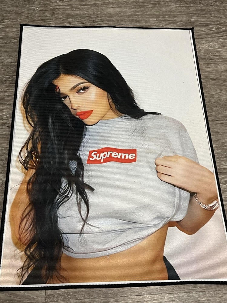 Kylie Jenner Supreme Rug 32×23 inches