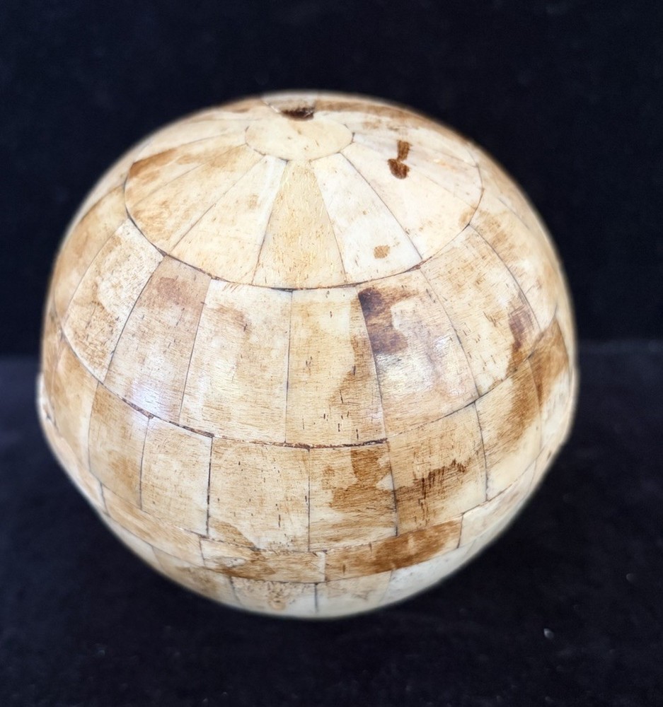Vintage Bovine Bone Inlaid Carpet Ball Large Size United Kingdom EUC!