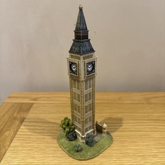 Lilliput Lane – Big Ben – L2211 – Britain’s Heritage Range – Boxed & Deeds