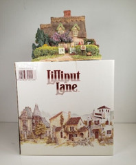 Lilliput Lane Cotman Cottage. Mint in its original box with a deed.