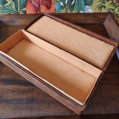 Antique early 20th century Edwardian leather bound silk lined hand painted box