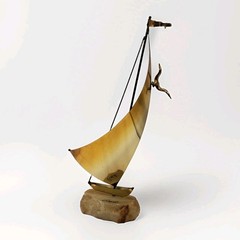 MCM Brass Sailboat 13″H Signed De Mott Sculpture Onyx Base Clipper Ship Sailing