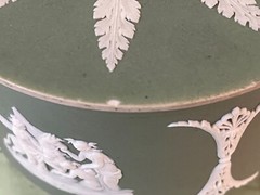 Gorgeous Uncommon Wedgwood Sage Green Covered Box. Edwardian Era 1891-1908.