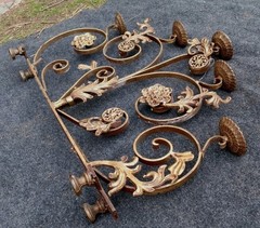 WROUGHT IRON CANDELABRA. RARE. HEAVY. FIVE CANDLES. 37 IN WIDE! 30 Lb? Italian?