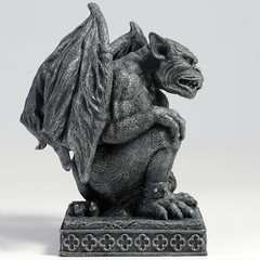 Veronese 5.75″ Kneeling Gargoyle Polyresin Collectible Sculpture Gothic Decor