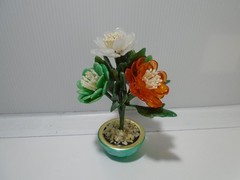 VINTAGE LUCITE ACRYLIC FLORAL POTTED BONSAI TREE 5″ HONG KONG UNBRANDED (VIN57)