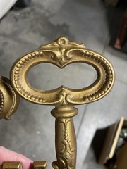 Set Of 2 Sexton Cast Metal Wall Skeleton Keys Gold Brass 1971