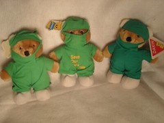 Doctor Plush Bears Set Of 3 In Scrubs From 1990’s But NEW Salesman Samples