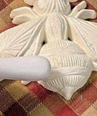 Set Of 3 Burwood Products Honey Bee Wall Hanging Molded Plastic Ivory 1970