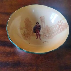 Antique Edwardian (1920s) Royal Doulton small Romeo bowl