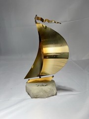 VTG John Demott Signed Mid Century Brass Sailboat Sculpture Onyx Quartz Base 8″