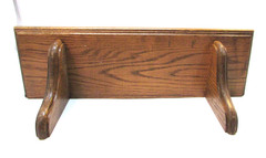 Vintage 1990s Solid Oak Wood Wall Mount Clock Curio Book Shelf 5.5″ x 17.5″ Long