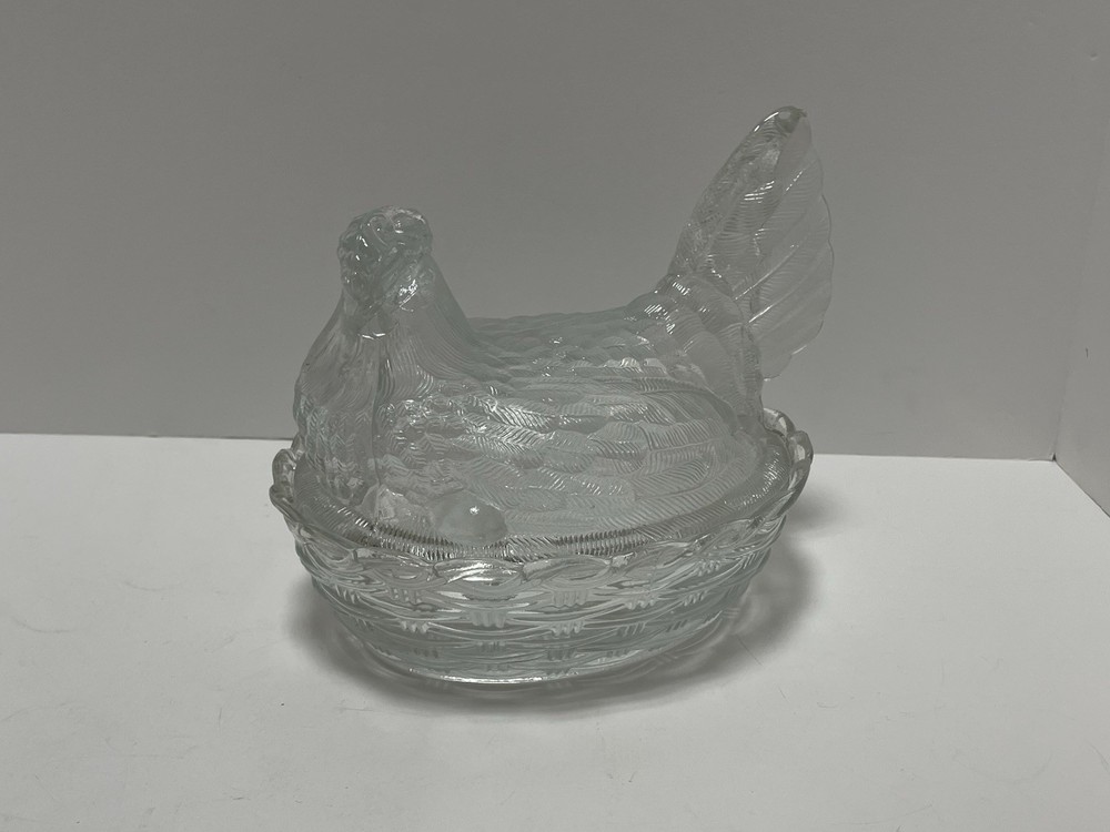 Vintage Hen on a Nest Covered Candy Dish Clear Glass Woven Basket Heavy 8” x 7”