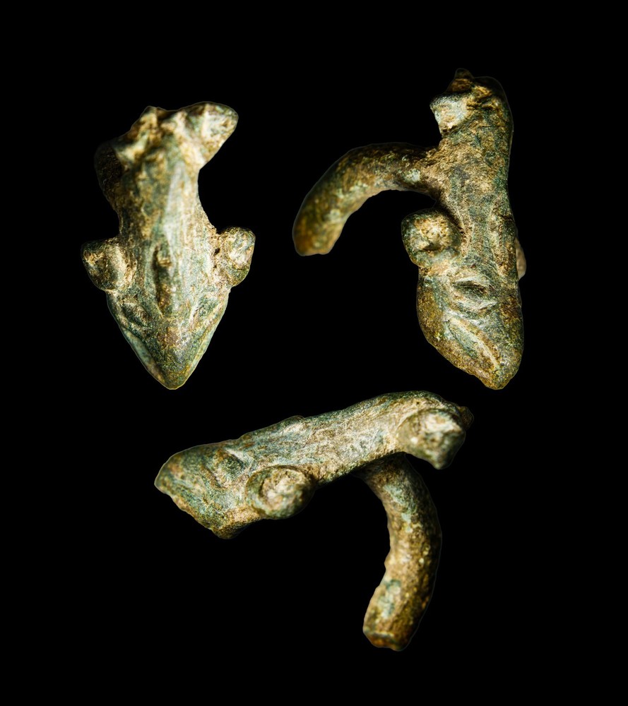 Hellenistic / Near Eastern Bronze Applique Mount Alien Looking Lizard Antiquity