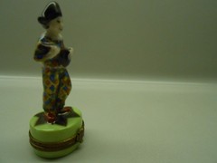 Authentic Limoges Box – France – Italian Medieval Harlequin Musician Minstrel