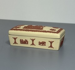 Vtg Wedgwood Collector Society Jasperware Yellow Primrose Trinket Box Terracotta