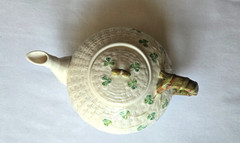Belleek Shamrock Basketweave Teapot 8.5″ Ireland Parian China Mint