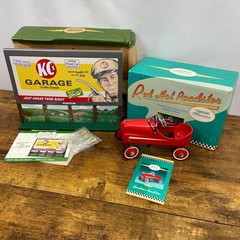 HALLMARK Kiddie Car Classics Lot – Murray Blaz-O-Jet Garton Roadster Gendron